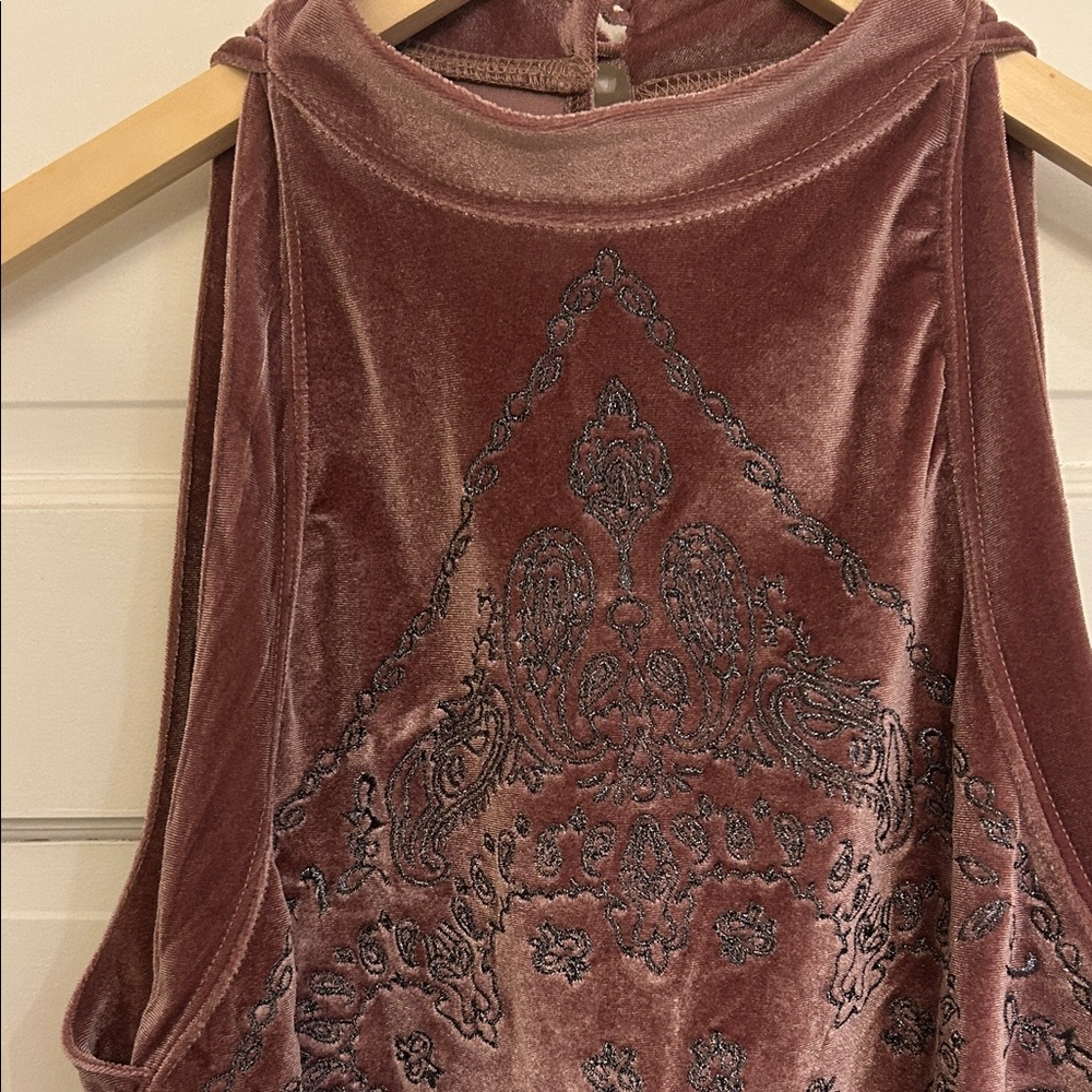 Velvet Paisley Bandana Sleeveless Top